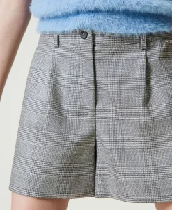 Shorts In Principe Di Galles