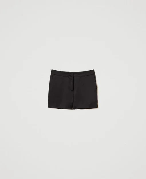 Shorts In Raso