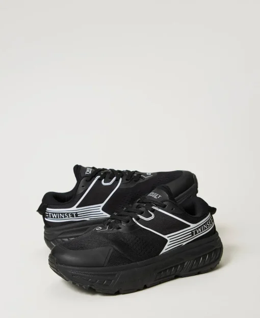 Sneakers Fessura A Righe Con Logo A Contrasto