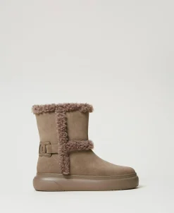 Stivaletti Con Dettagli In Faux Fur