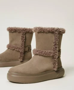 Stivaletti Con Dettagli In Faux Fur