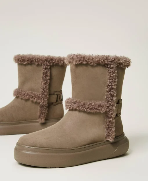 Stivaletti Con Dettagli In Faux Fur