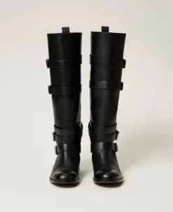 Stivali In Pelle Con Cinturini