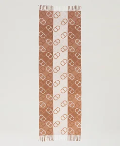 Stola In Panno Jacquard Con Oval T