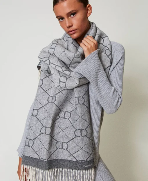Stola Jacquard Con Oval T