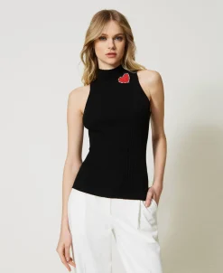 Top In Maglia A Righe Con Spilla