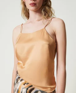 Top In Raso Con Scollo Dritto