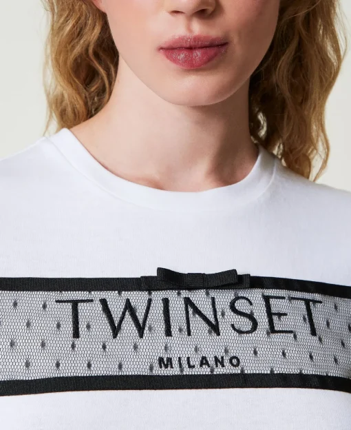 T-shirt Con Balza In Tulle E Ricamo Logo