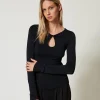 T-shirt Con Cut-out