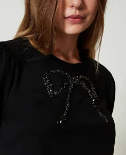 T-shirt Con Ricamo A Fiocco