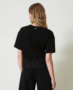 T-shirt Cropped Con Pizzo Macramè