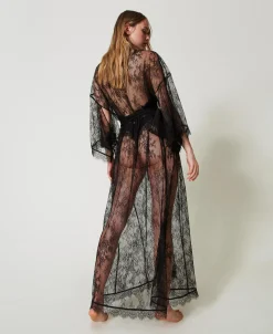 Vestaglia Lunga In Pizzo Con Cintura